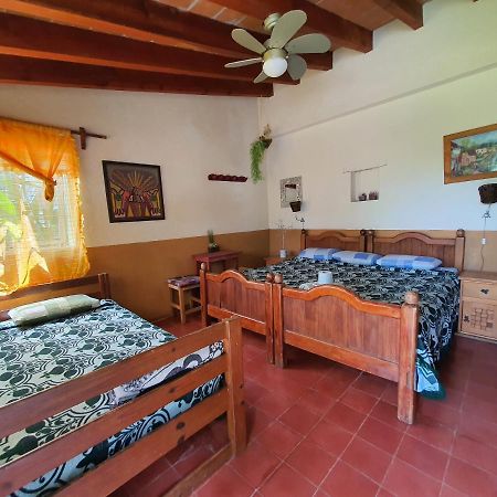 מלון טפוזטלן Posada El Paraiso מראה חיצוני תמונה